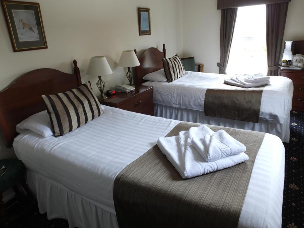Rusland Pool Hotel Bouth Oda fotoğraf